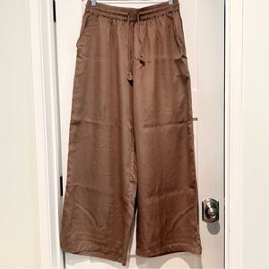 Elie Tahari Wide Leg Pants